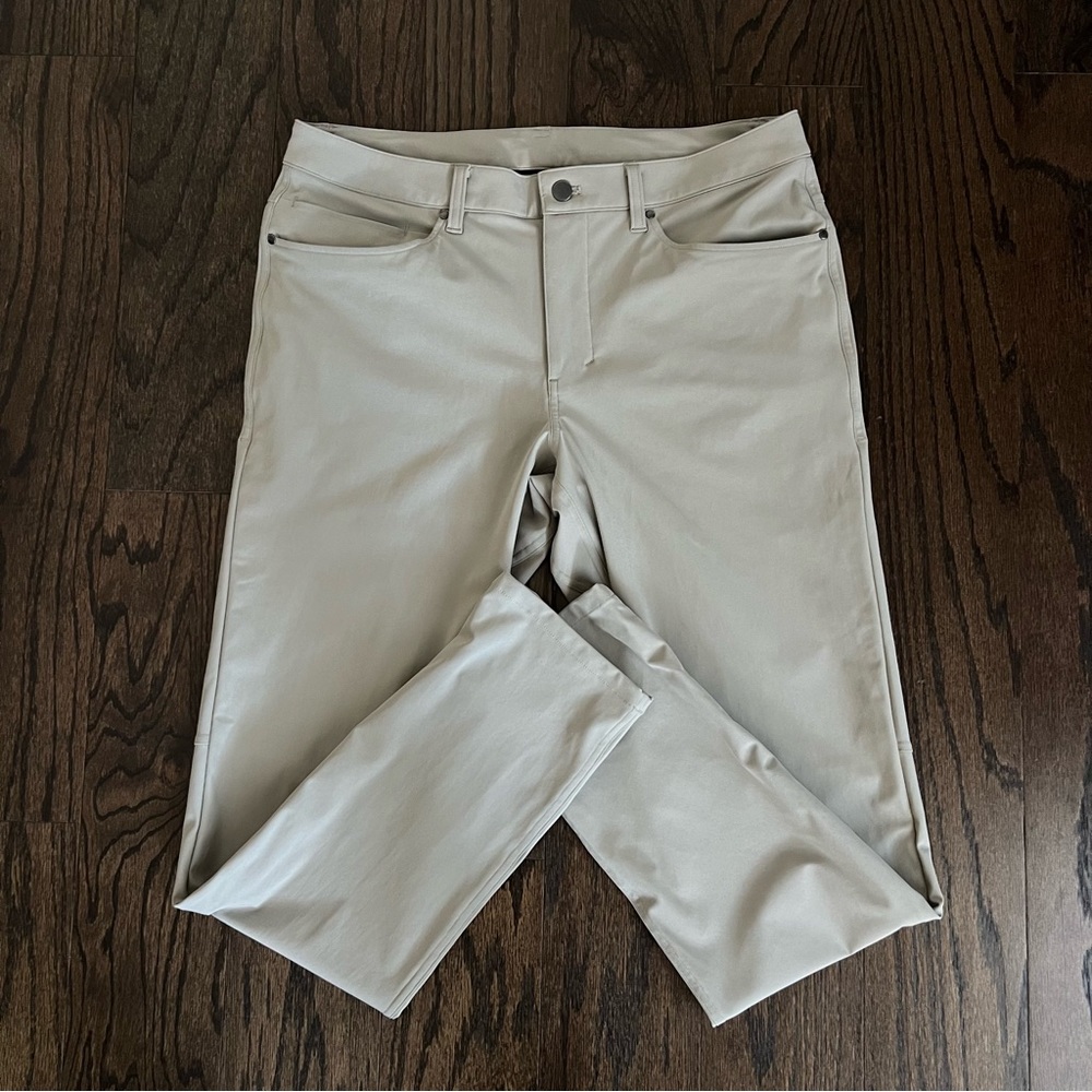 NWT Lululemon Men’s ABC Skinny Pants Khaki 31x34
